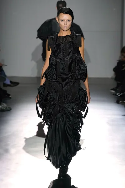 Look 26
